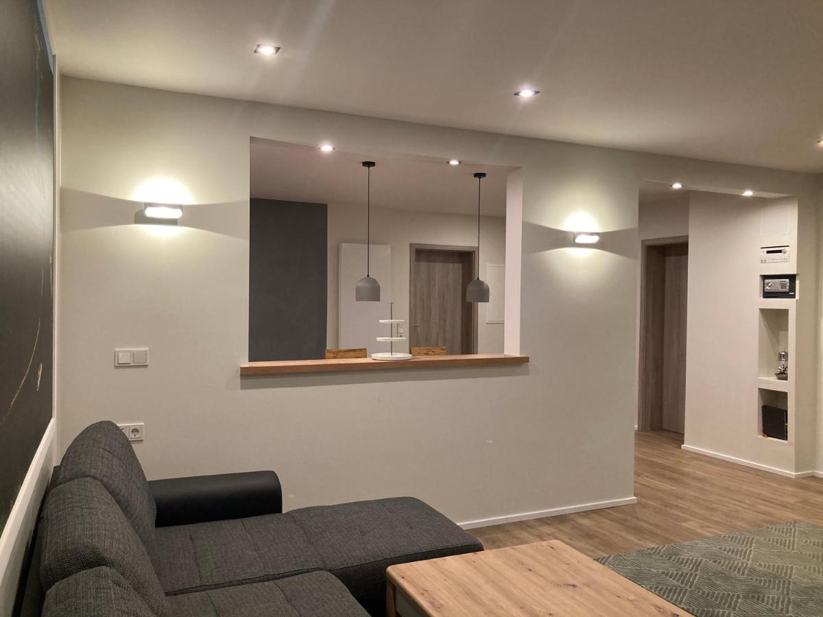 Ferienwohnung Am Saarweg Мерциг Екстериор снимка